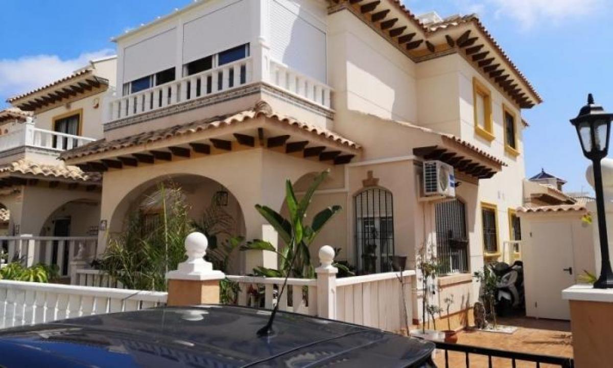 Picture of Bungalow For Sale in Orihuela Costa, Alicante, Spain