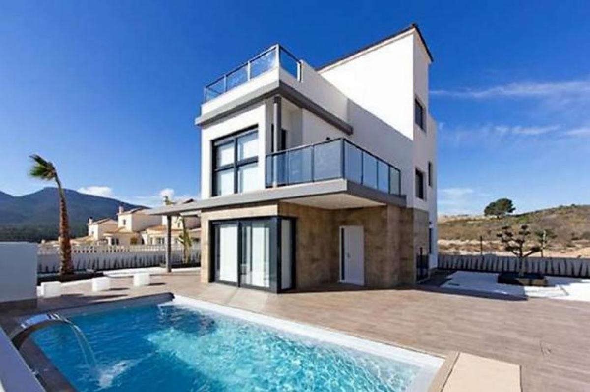 Picture of Villa For Sale in Castalla, Alicante, Spain