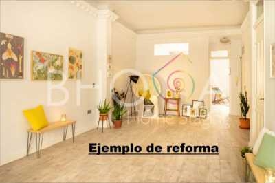 Apartment For Sale in Alicante, Spain