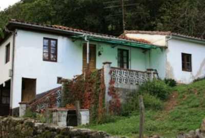 Home For Sale in Grado, Spain