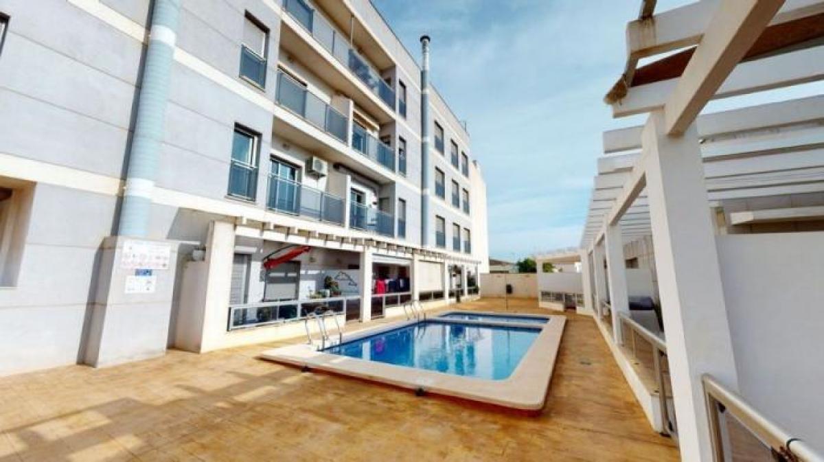 Picture of Apartment For Sale in Almoradi, Alicante, Spain