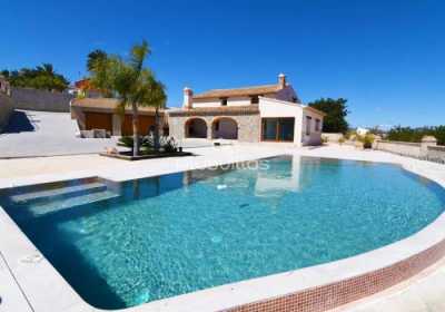 Villa For Sale in Teulada, Spain