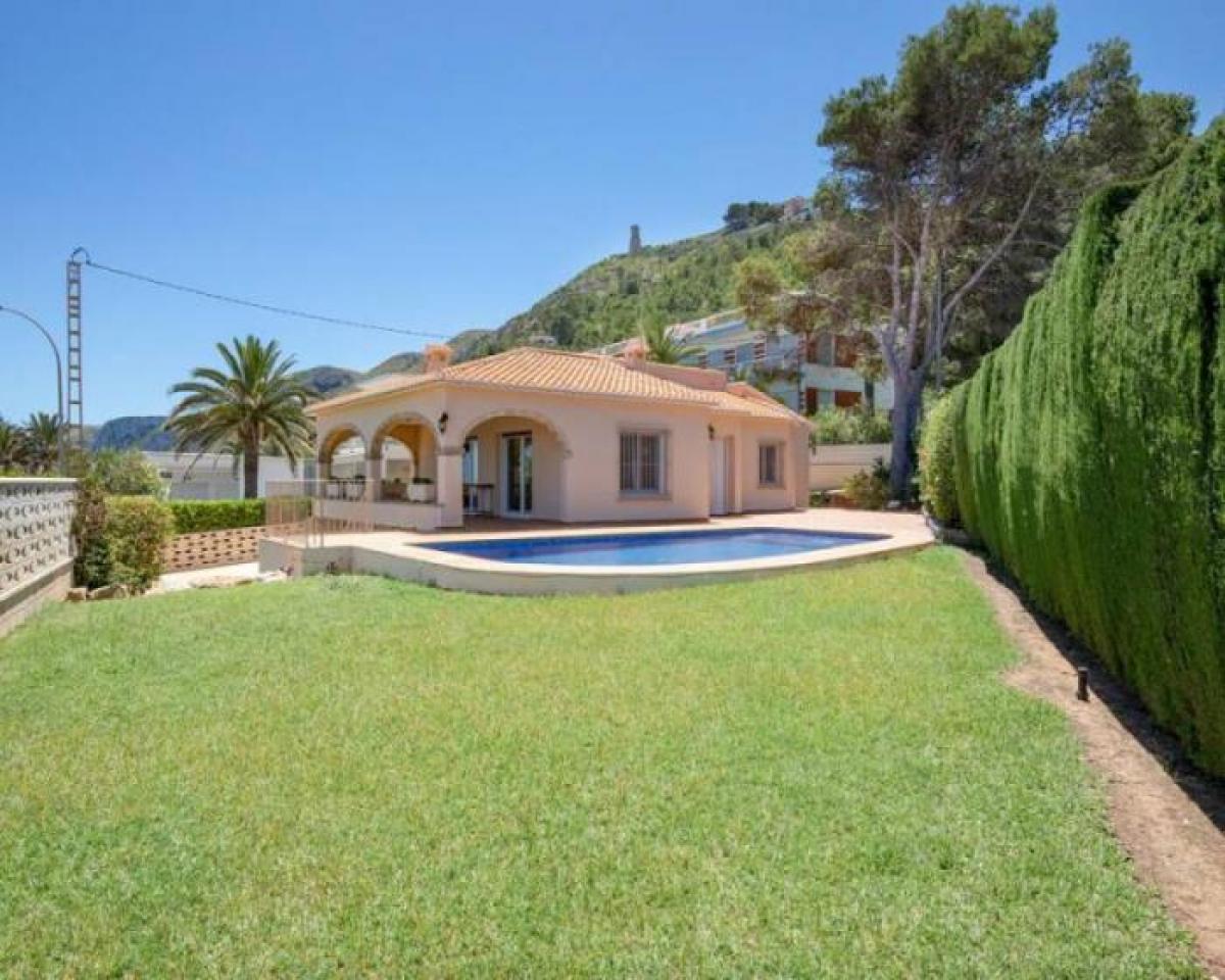 Picture of Villa For Sale in Denia, Alicante, Spain