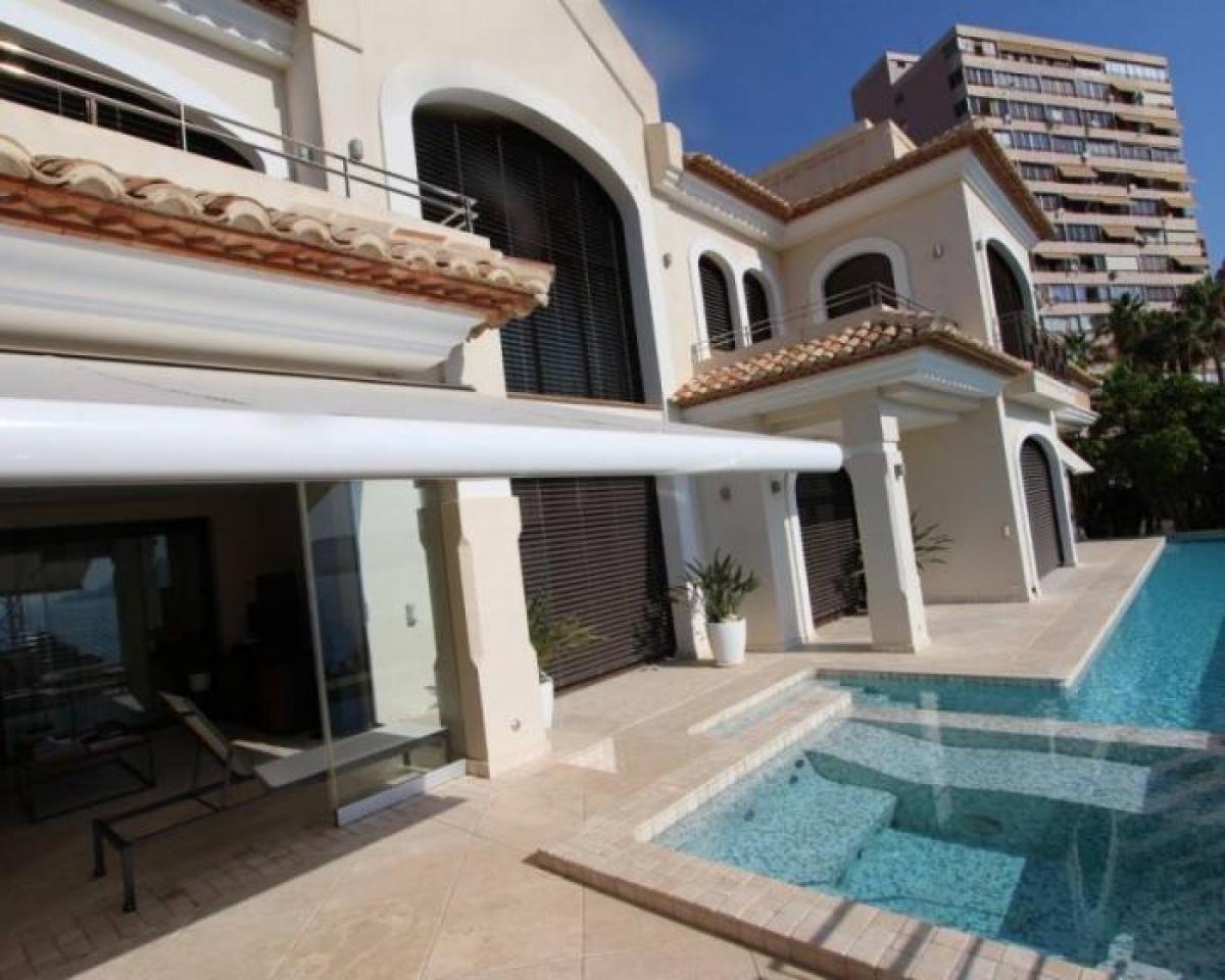Picture of Villa For Sale in Benidorm, Alicante, Spain