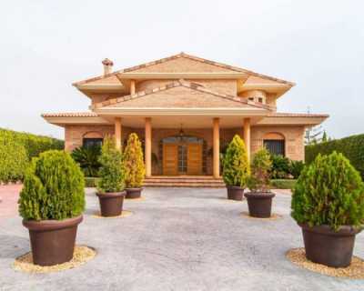 Villa For Sale in San Vicente, Spain