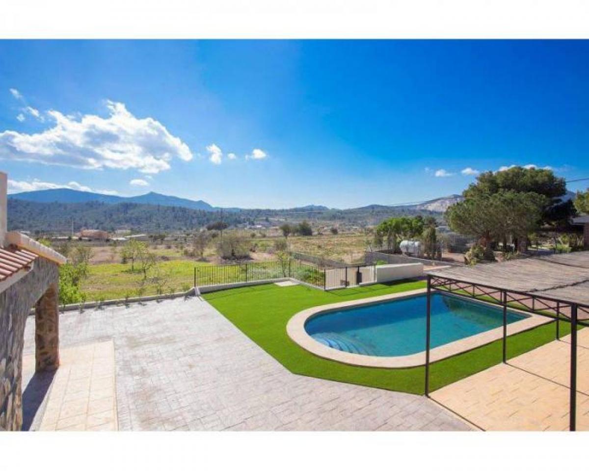 Picture of Villa For Sale in Hondon De Las Nieves, Alicante, Spain