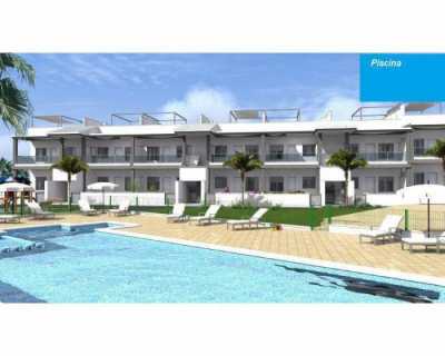 Bungalow For Sale in Orihuela, Spain