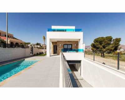 Villa For Sale in Bigastro, Spain