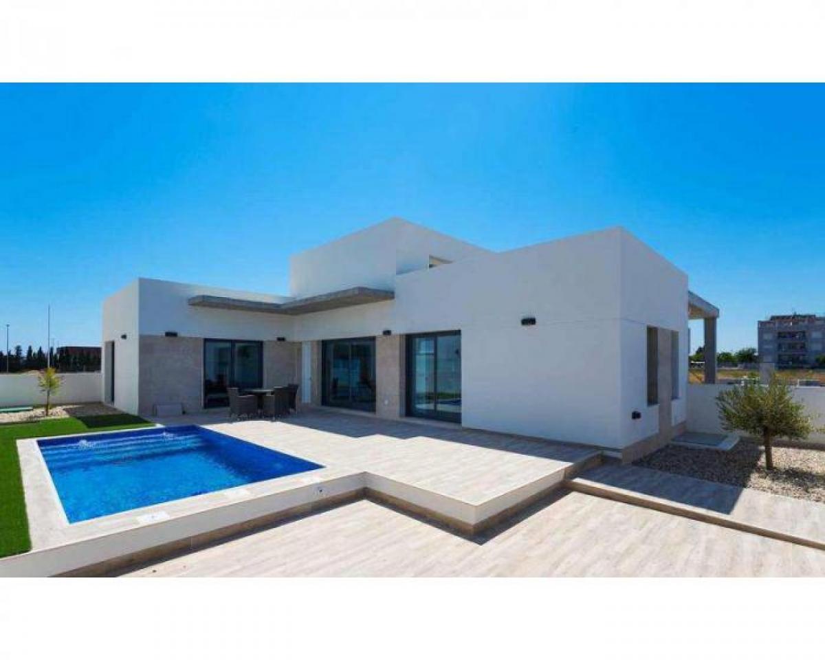 Picture of Villa For Sale in Daya Nueva, Alicante, Spain