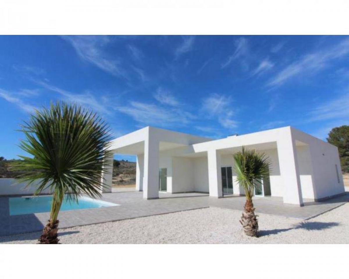 Picture of Villa For Sale in Pinoso, Alicante, Spain