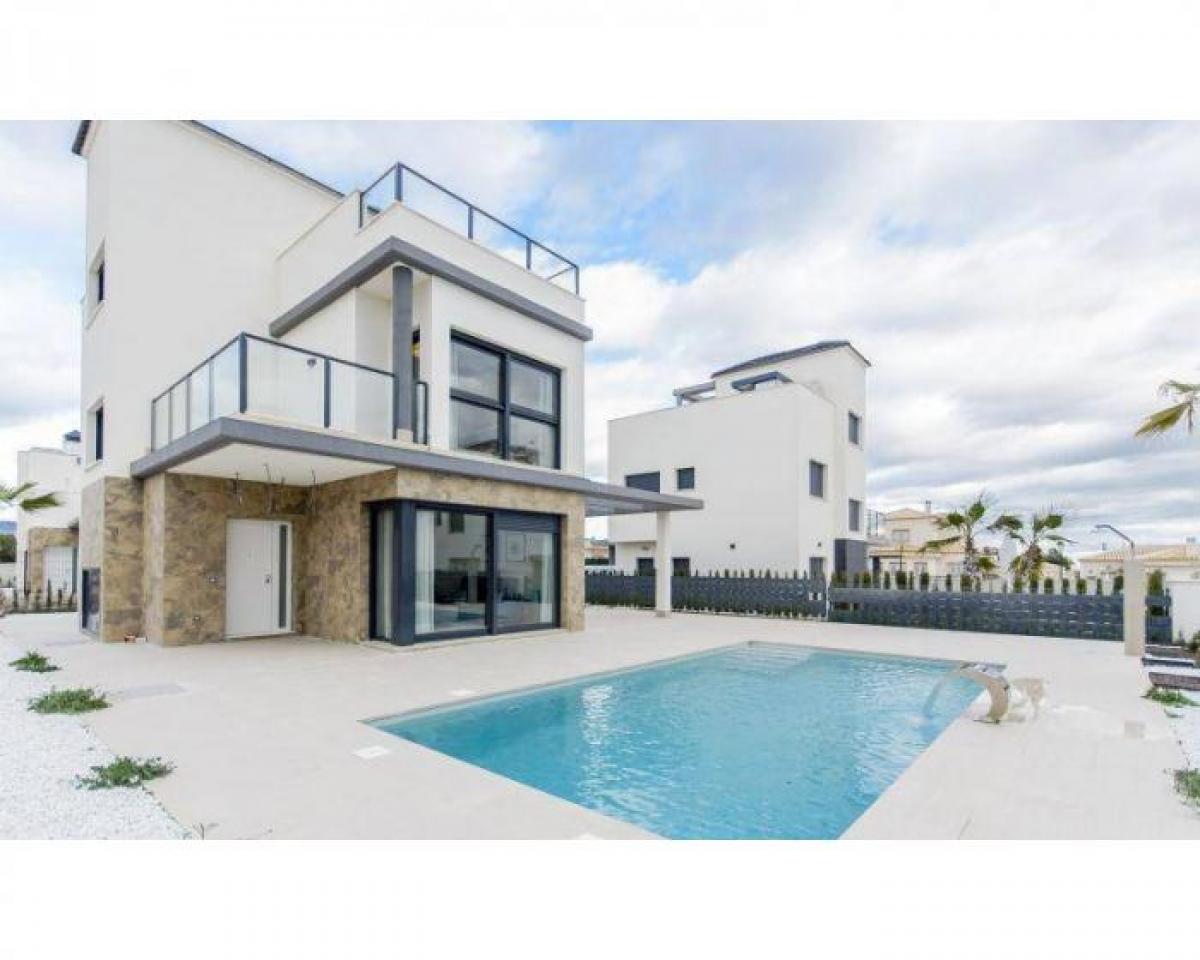 Picture of Villa For Sale in Castalla, Alicante, Spain