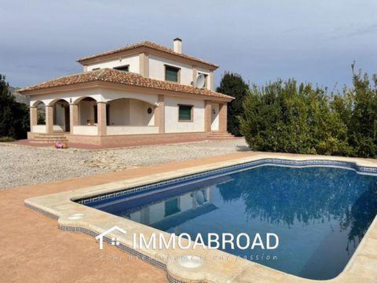 Picture of Villa For Sale in Hondon De Las Nieves, Alicante, Spain