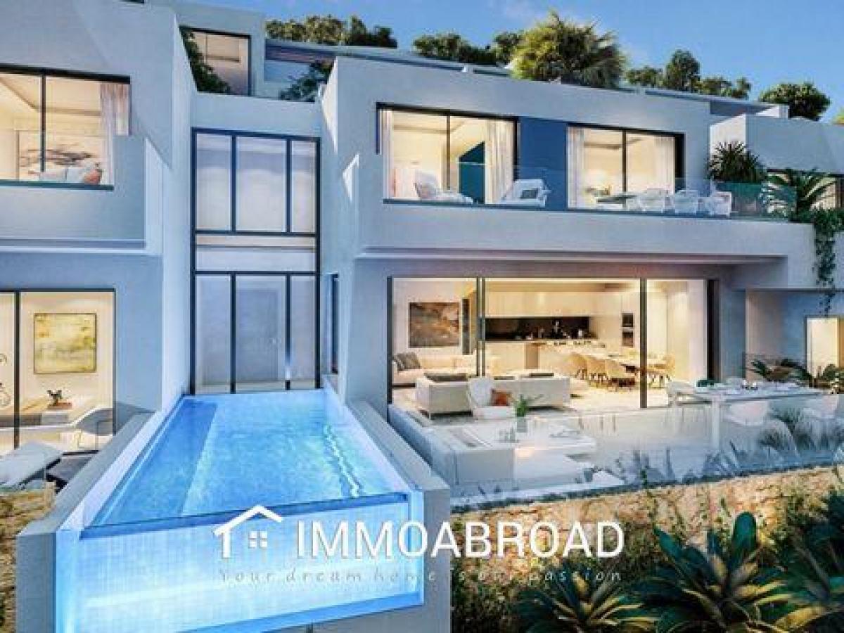 Picture of Villa For Sale in Benalmadena, Malaga, Spain