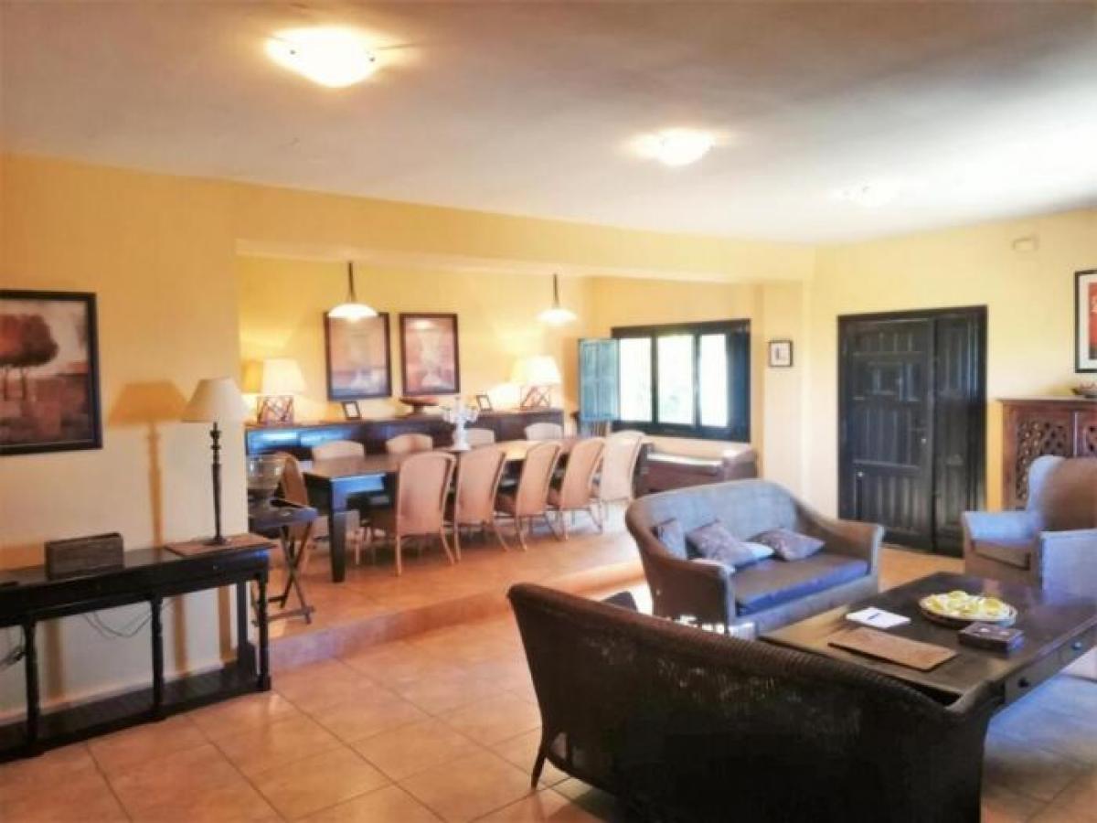 Picture of Home For Sale in Penella, Asturias, Spain