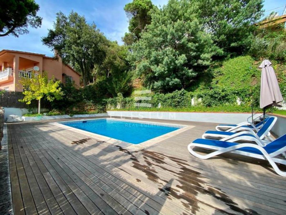 Picture of Apartment For Sale in Lloret De Mar, Girona, Spain