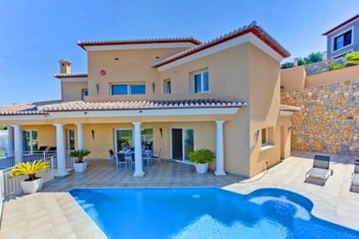 Picture of Apartment For Sale in Moraira, Alicante, Spain