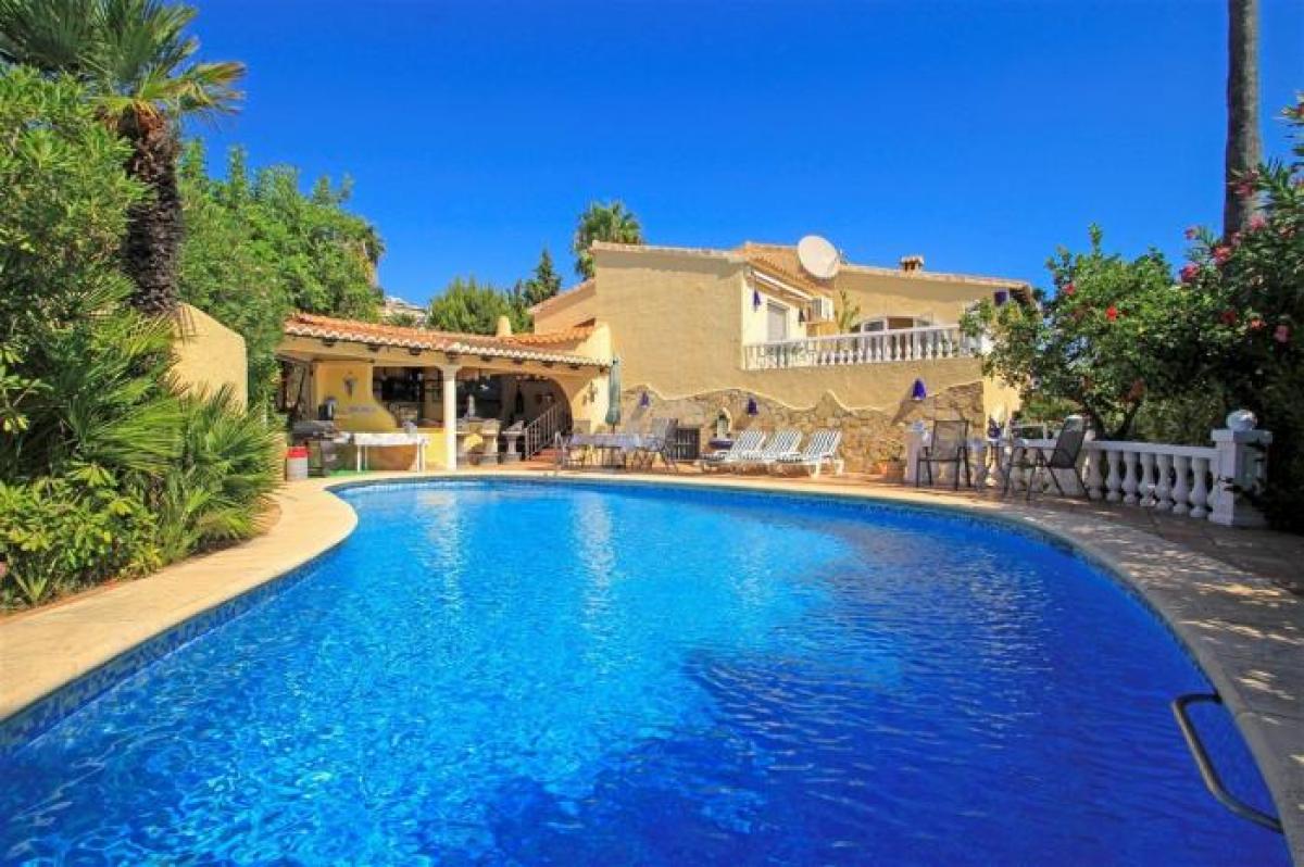 Picture of Apartment For Sale in Moraira, Alicante, Spain