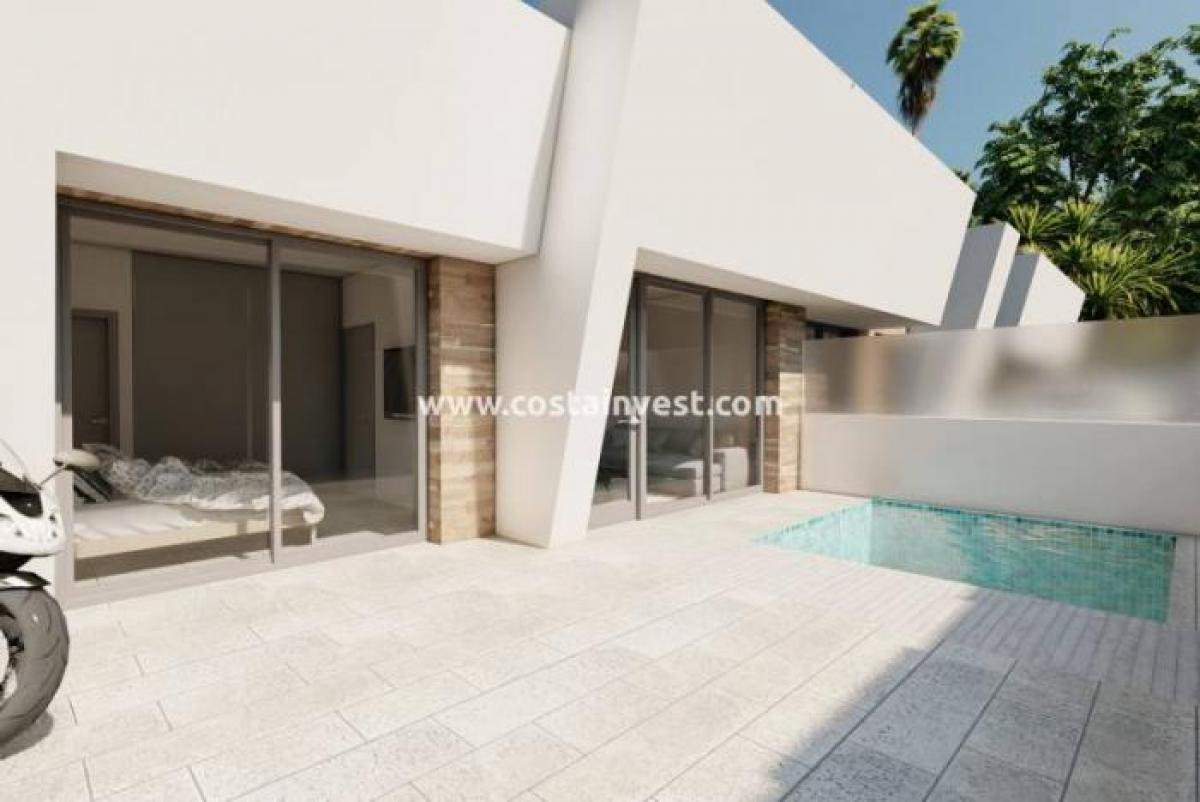 Picture of Home For Sale in Torre Pacheco, Alicante, Spain