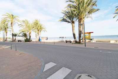 Villa For Sale in Santiago De La Ribera, Spain