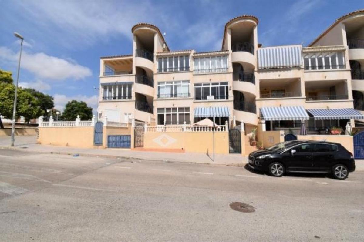 Picture of Apartment For Sale in Punta Prima, Alicante, Spain