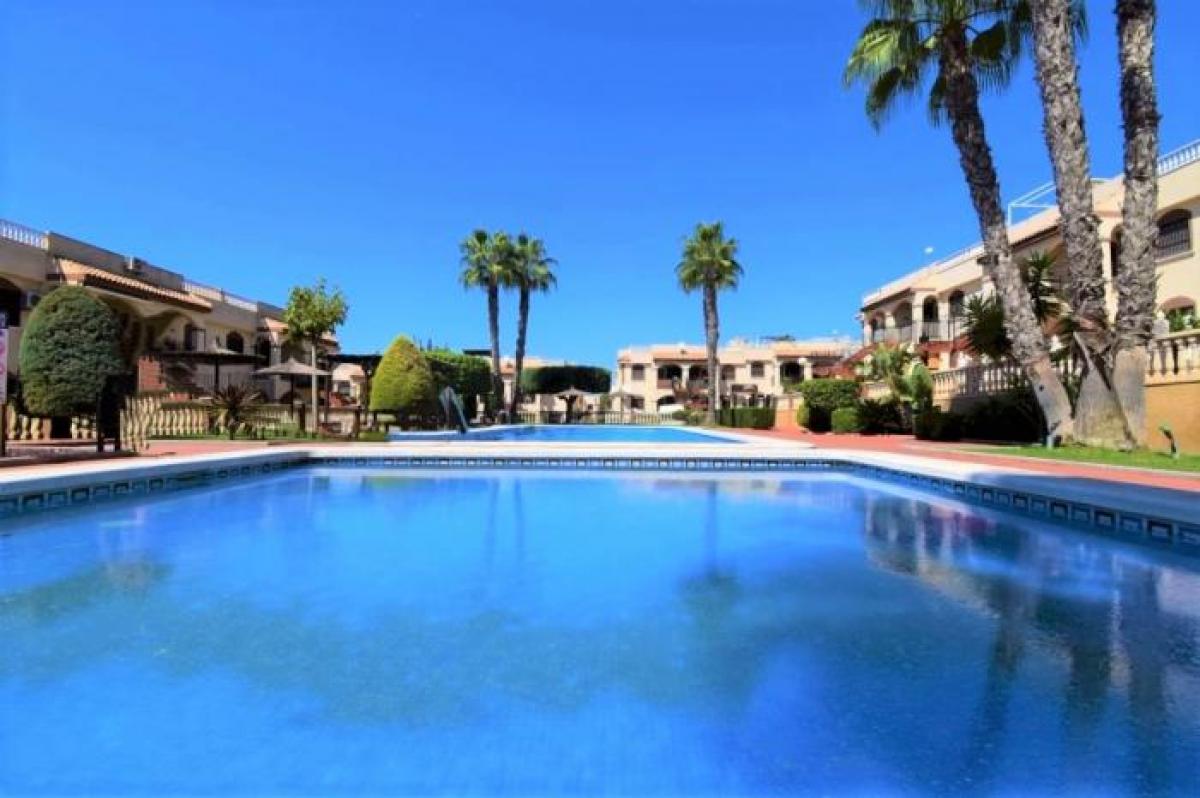 Picture of Apartment For Sale in Aguas Nuevas, Alicante, Spain