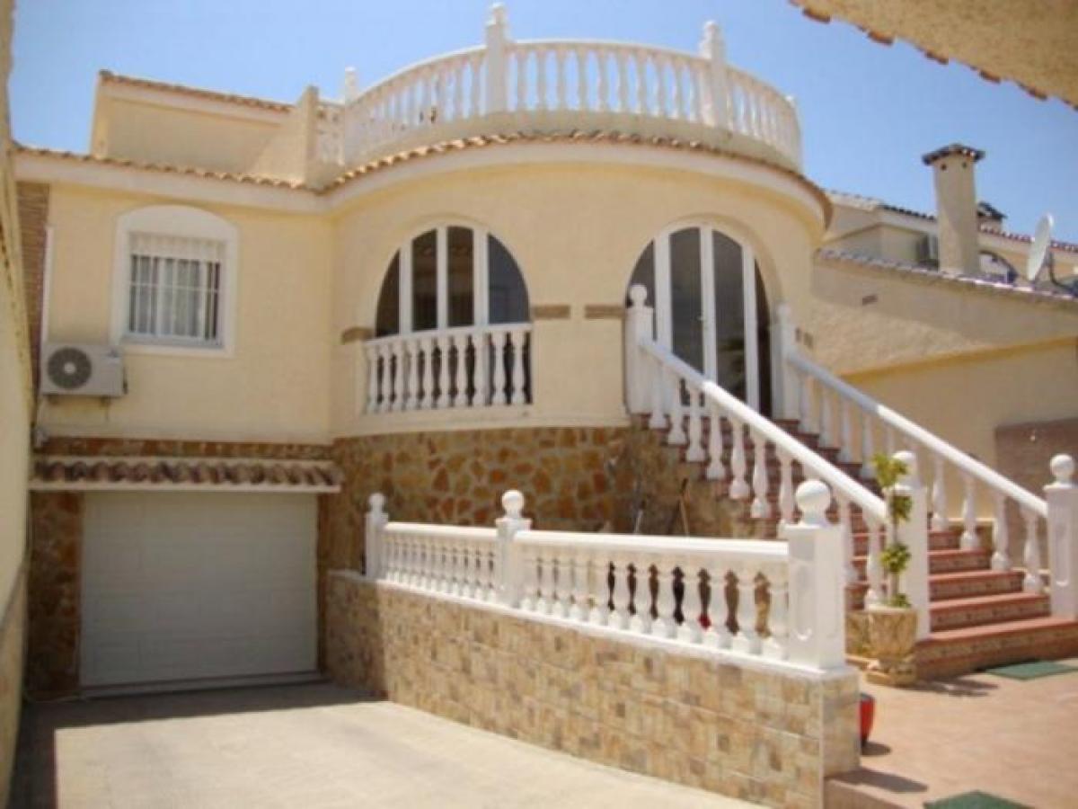 Picture of Apartment For Sale in Gran Alacant, Alicante, Spain