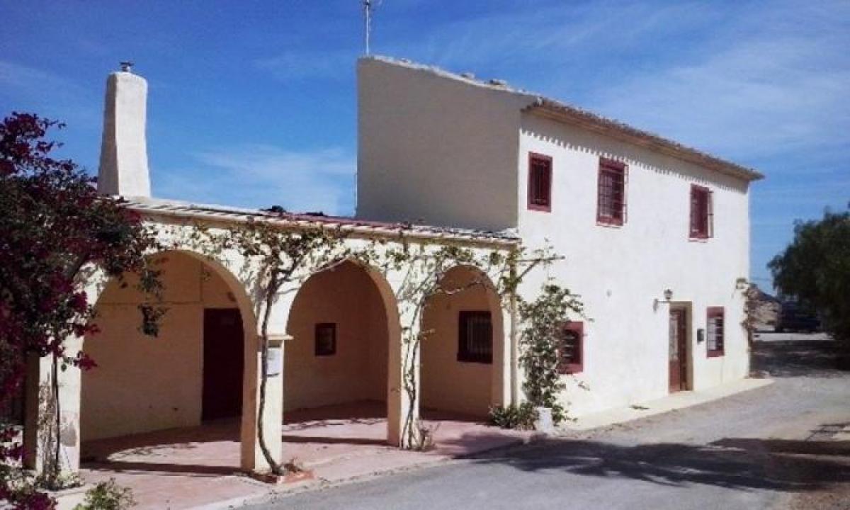 Picture of Villa For Sale in Hondon De Las Nieves, Alicante, Spain