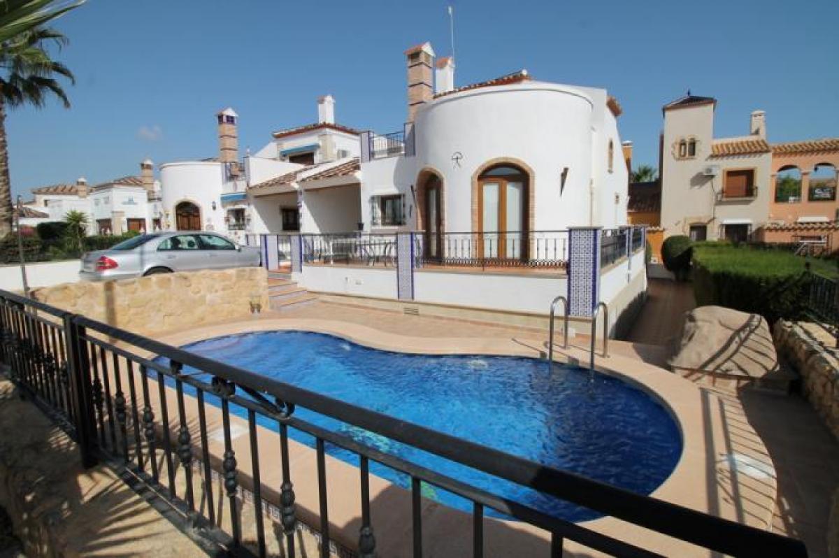 Picture of Apartment For Sale in La Finca Golf Resort, Alicante, Spain
