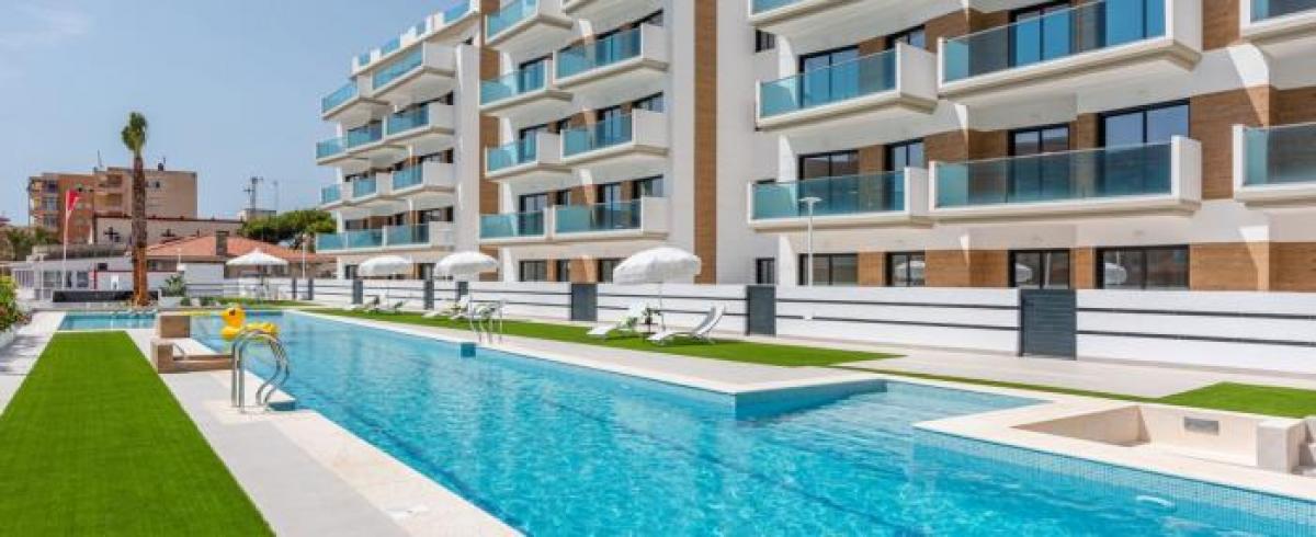 Picture of Apartment For Sale in Guardamar, Alicante, Spain