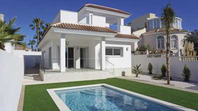 Villa For Sale in Ciudad Quesada, Spain