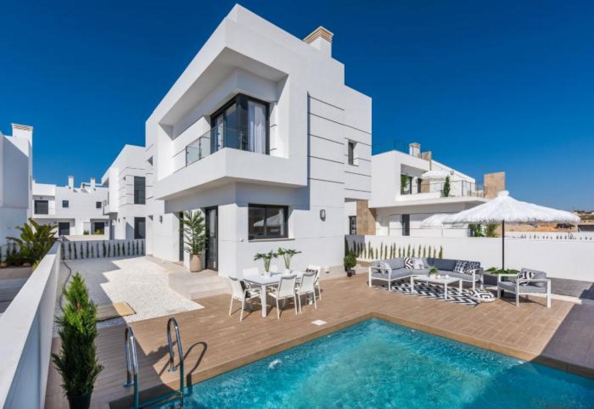 Picture of Villa For Sale in Ciudad Quesada, Alicante, Spain
