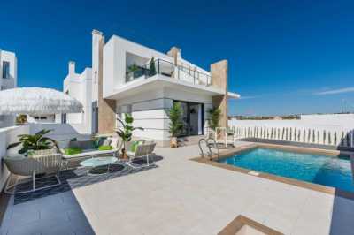 Villa For Sale in Ciudad Quesada, Spain