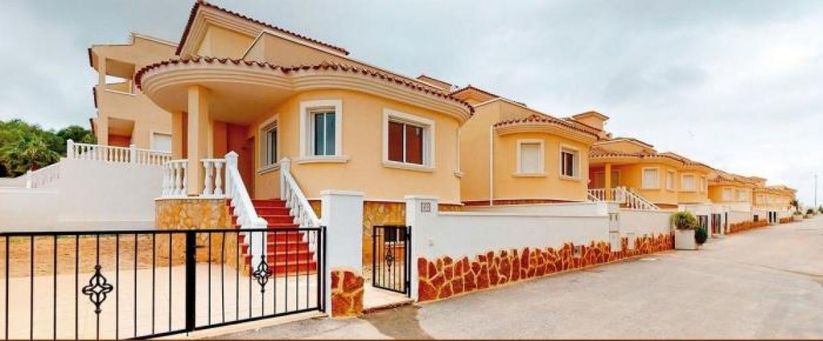 Picture of Home For Sale in San Miguel De Salinas, Alicante, Spain