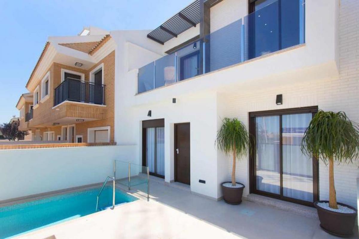Picture of Home For Sale in San Pedro Del Pinatar, Alicante, Spain
