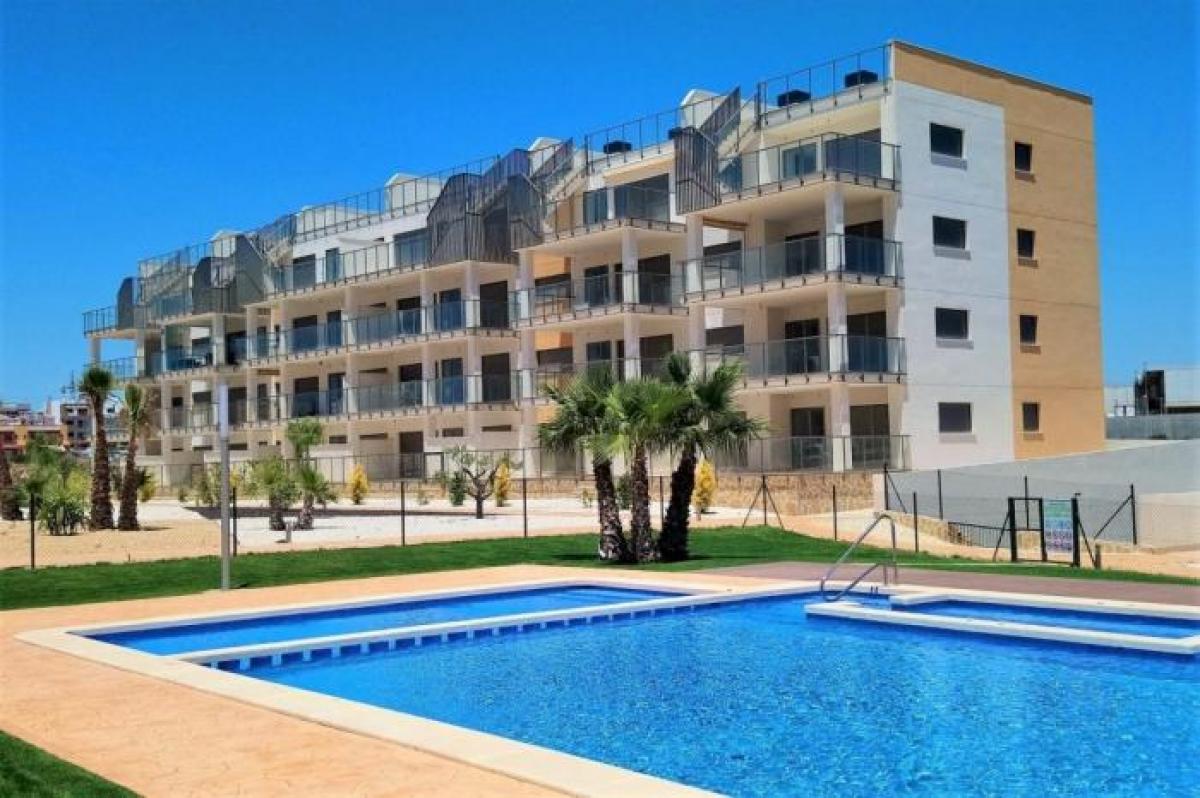 Picture of Apartment For Sale in Villamartin, Alicante, Spain