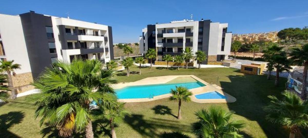 Picture of Apartment For Sale in Villamartin, Alicante, Spain