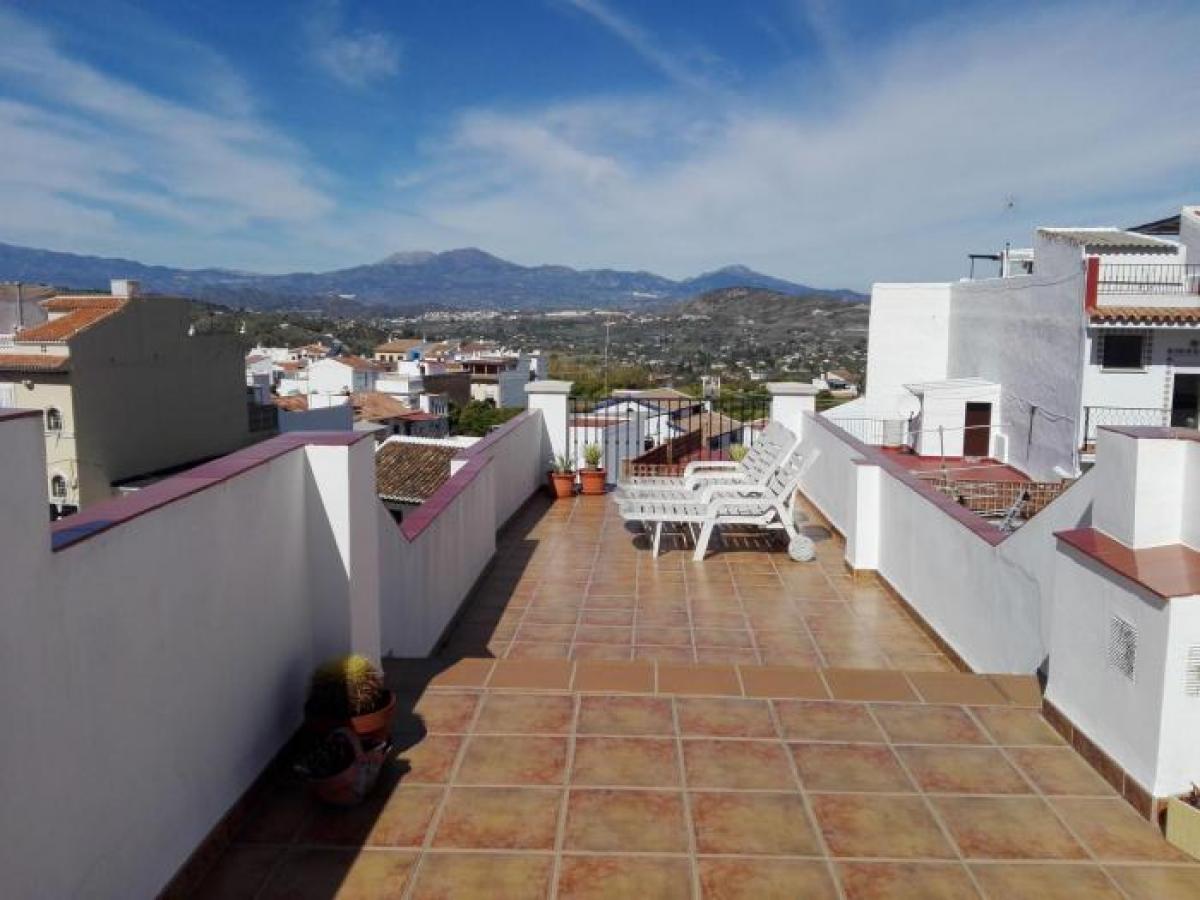 Picture of Apartment For Sale in Alhaurin el Grande, Malaga, Spain