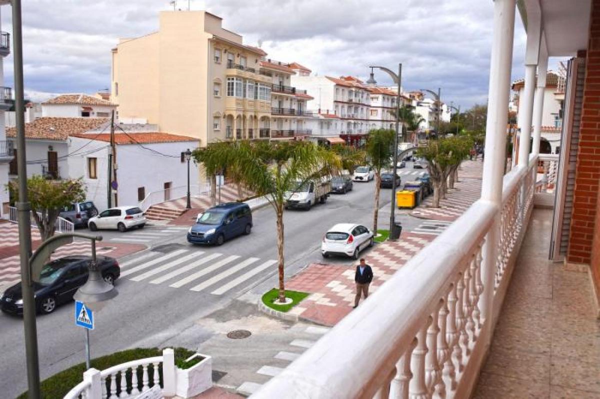 Picture of Apartment For Sale in Alhaurin el Grande, Malaga, Spain