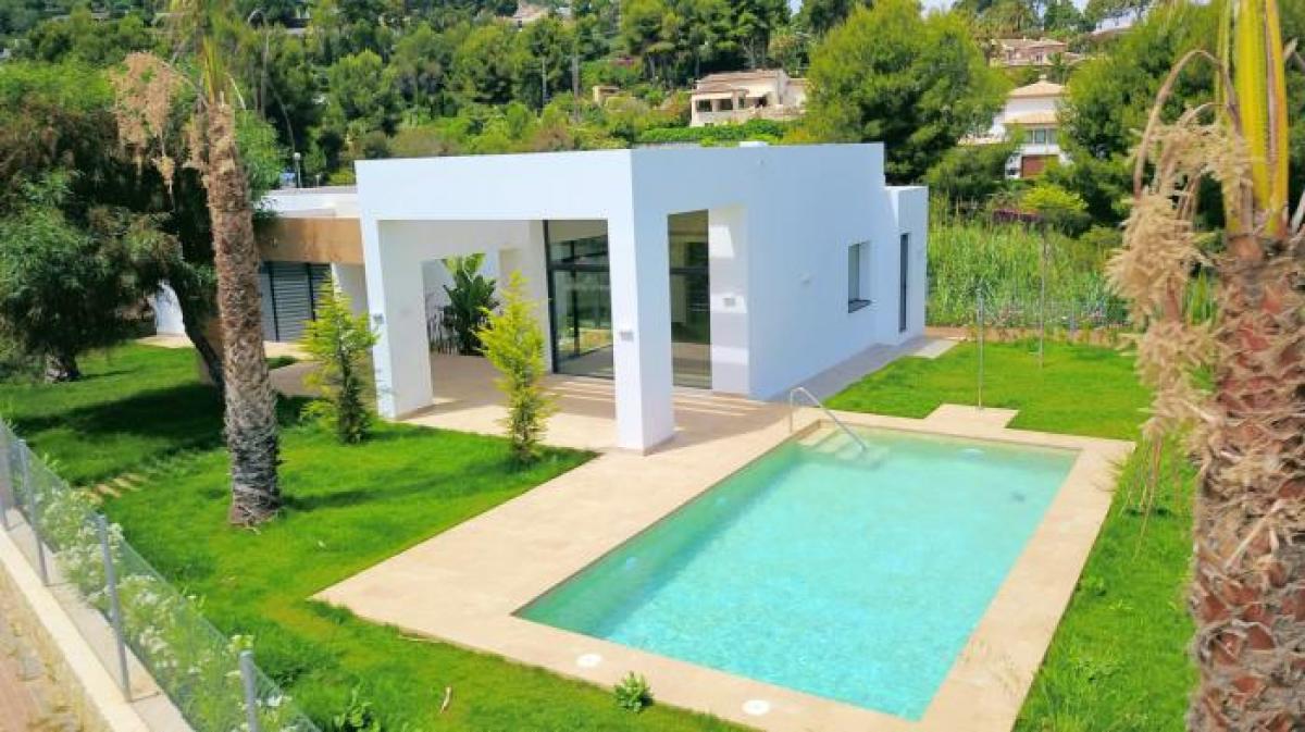 Picture of Apartment For Sale in Javea, Alicante, Spain