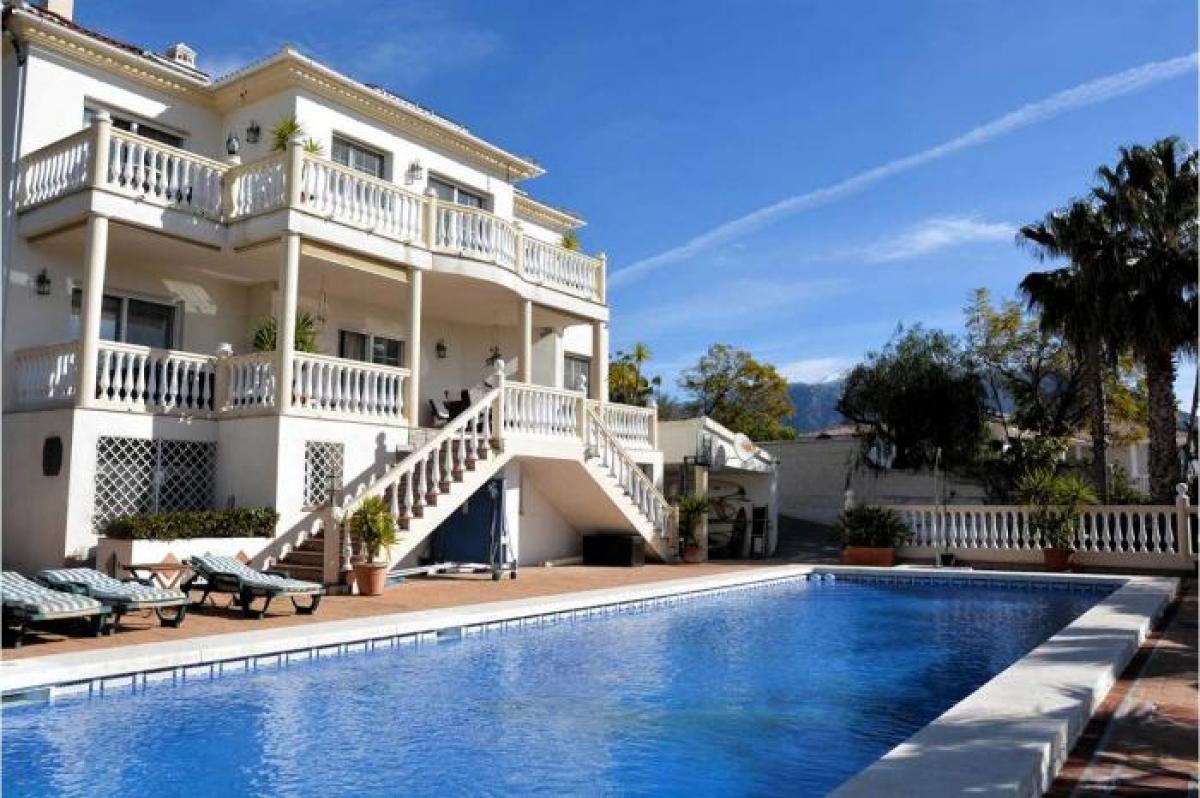 Picture of Apartment For Sale in Periana, Malaga, Spain