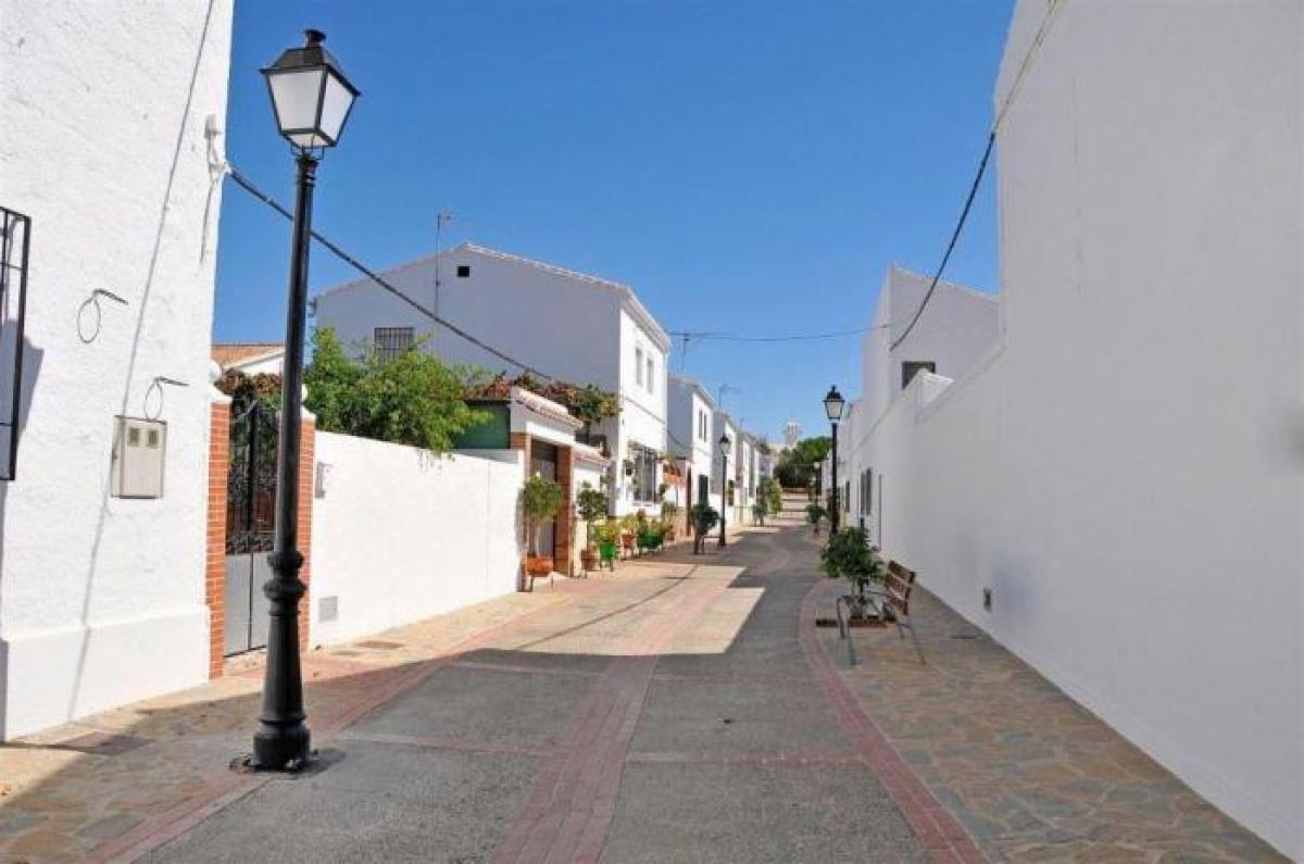 Picture of Apartment For Sale in Zalea, Malaga, Spain