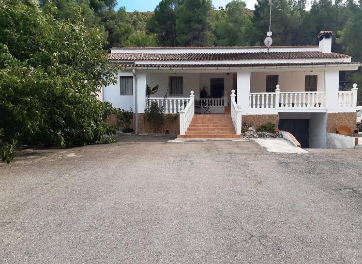 Picture of Apartment For Sale in Ontinyent, Valencia, Spain