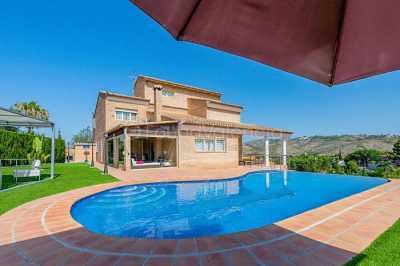 Apartment For Sale in Chiva, Spain