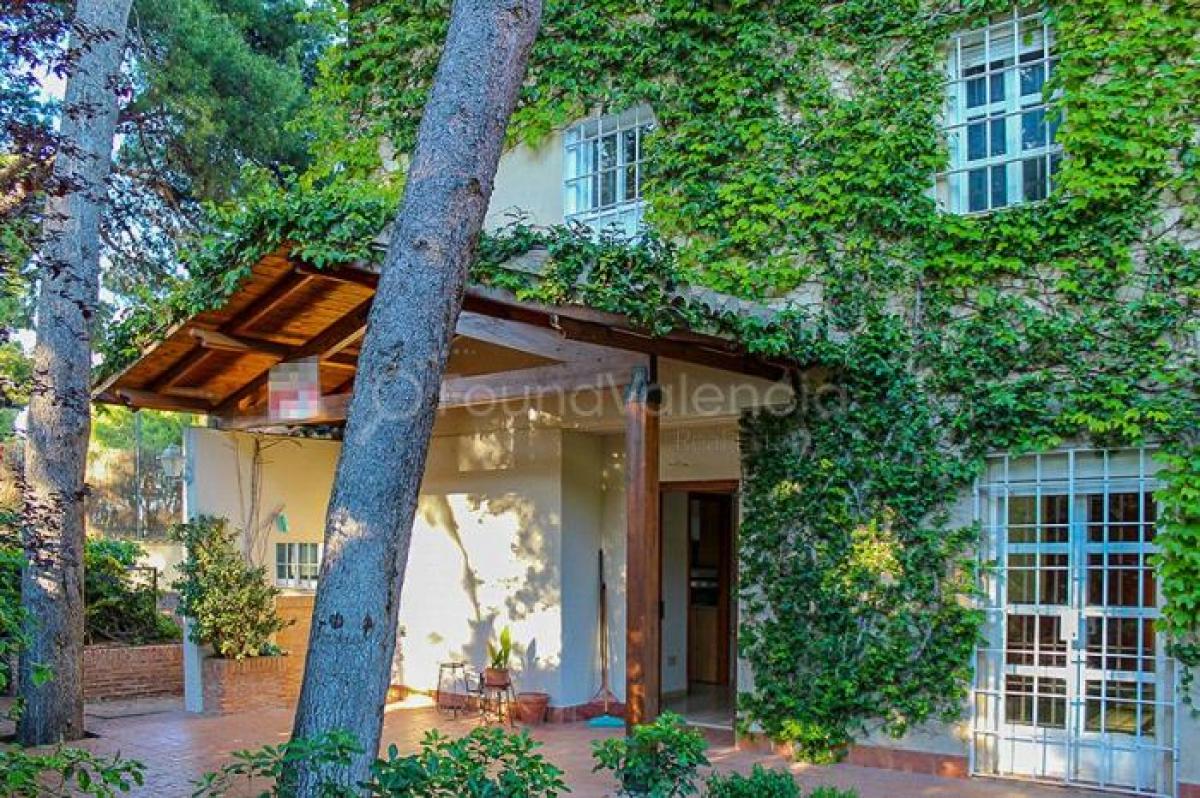 Picture of Apartment For Sale in Godella, Valencia, Spain