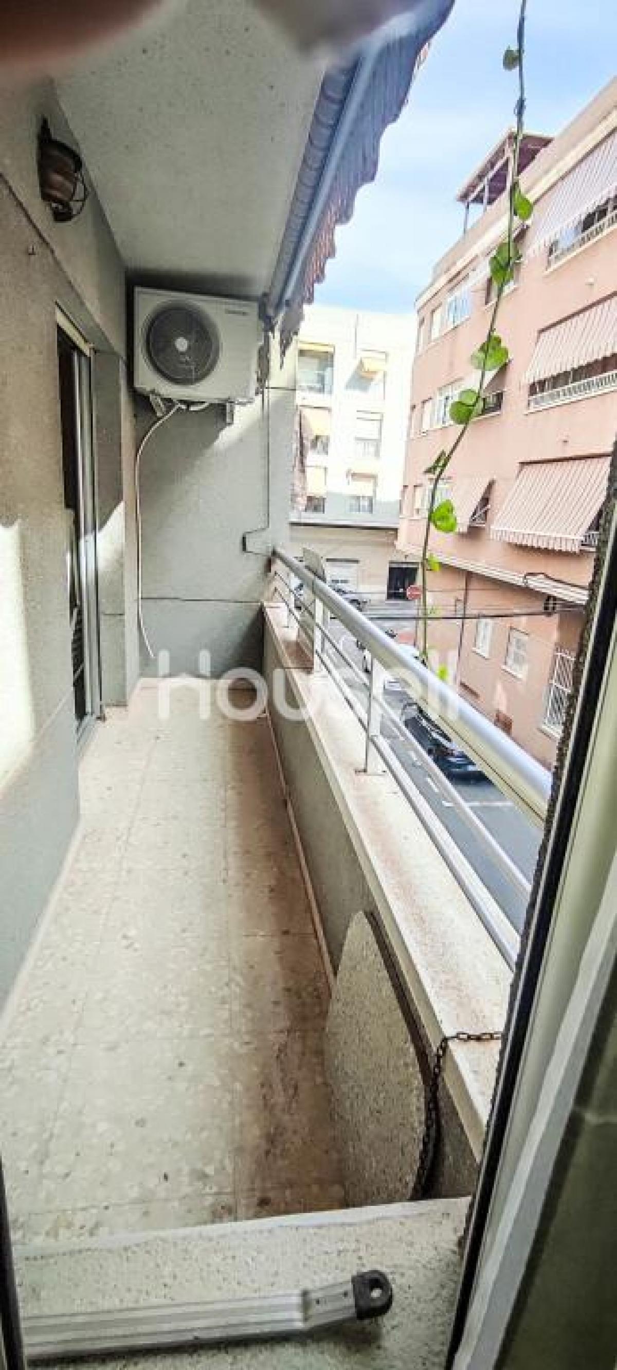 Picture of Apartment For Sale in Alicante, Alicante, Spain