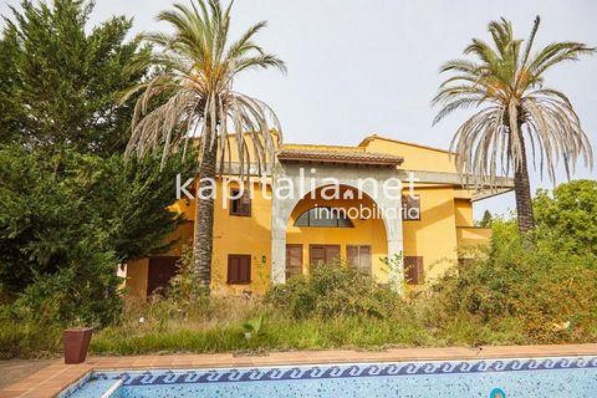 Picture of Home For Sale in Ontinyent, Valencia, Spain