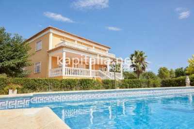 Home For Sale in Ontinyent, Spain