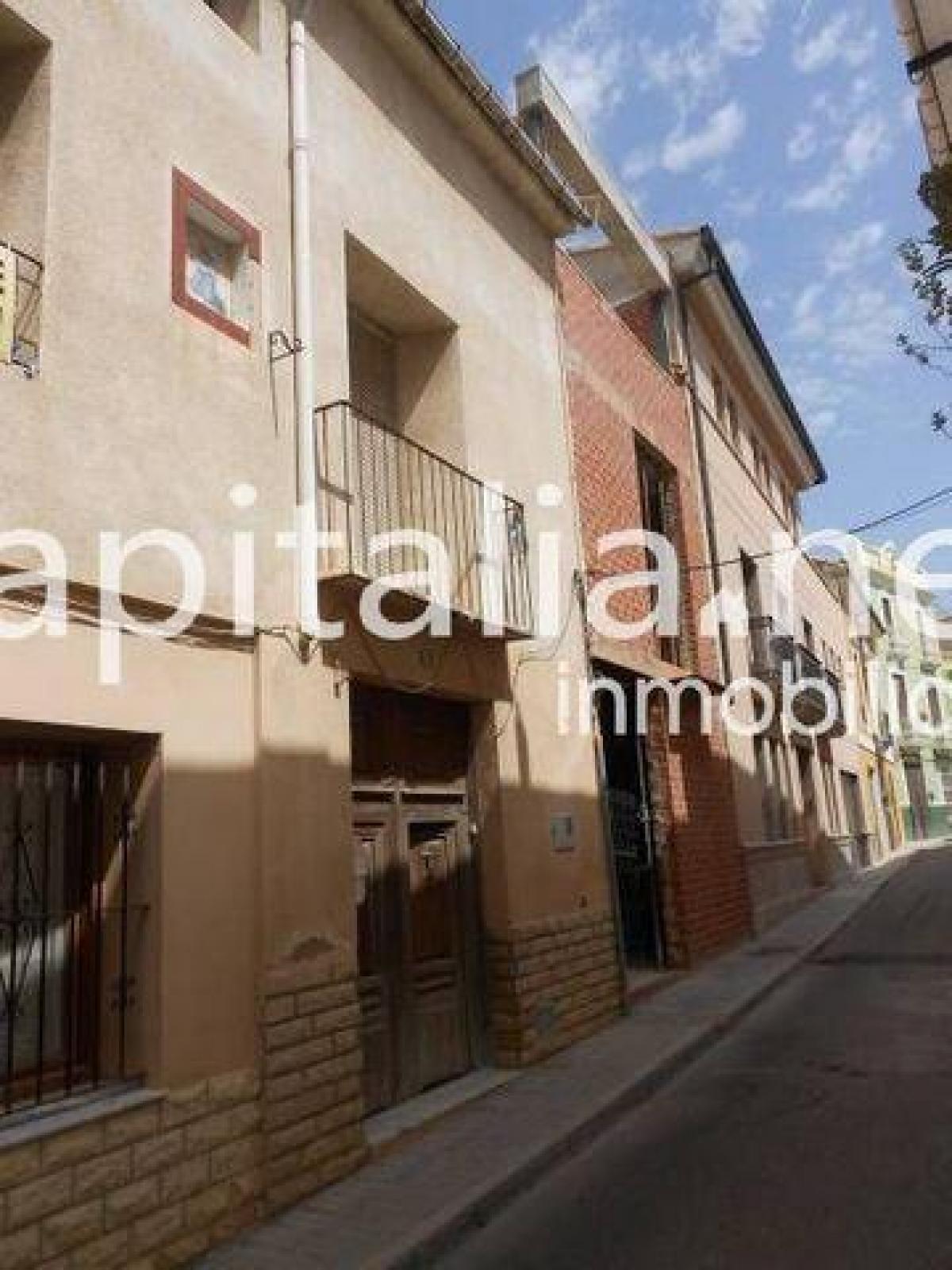 Picture of Home For Sale in Agullent, Valencia, Spain