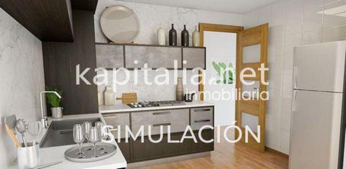Picture of Condo For Sale in Ontinyent, Valencia, Spain