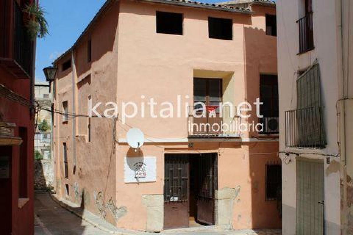 Picture of Home For Sale in Ontinyent, Valencia, Spain